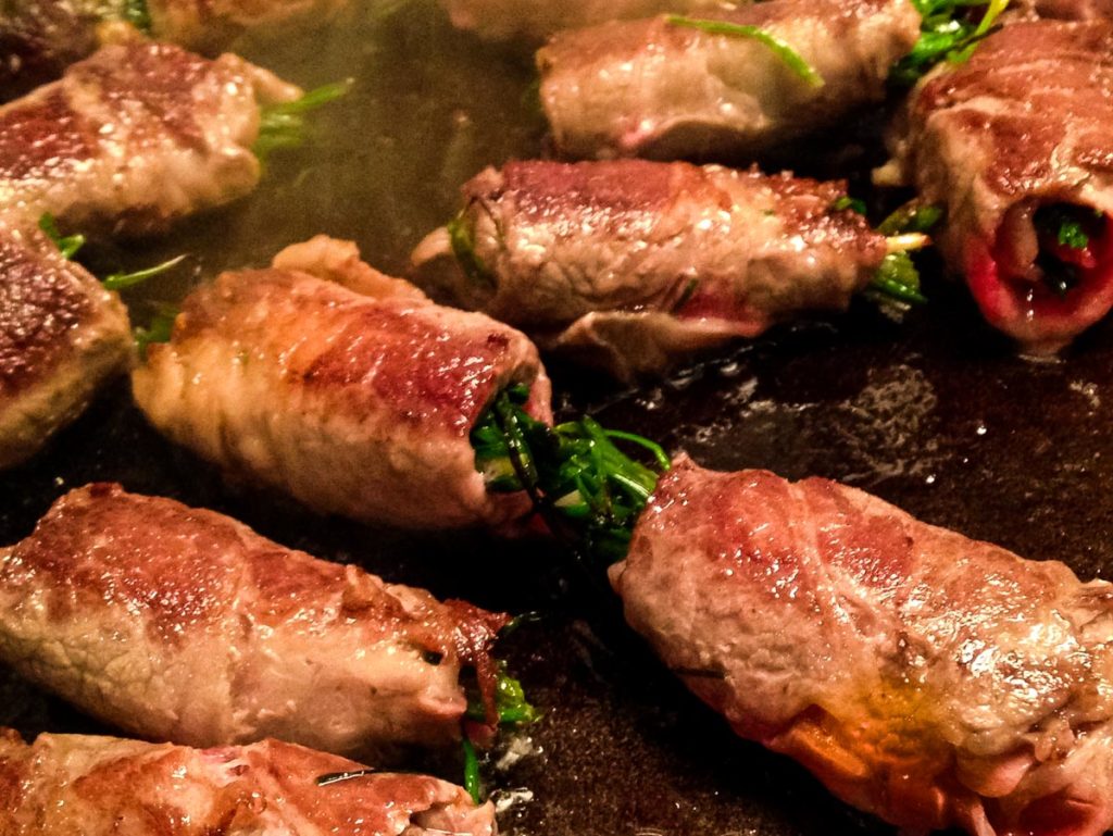 Negimaki (beef and scallion rolls) in teriyaki sauce • We Count Carbs