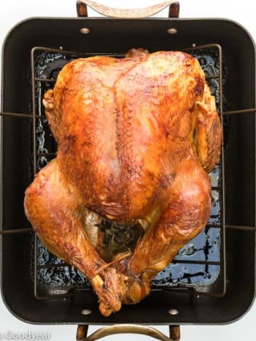 Turkey brine roasted turkey featured image
